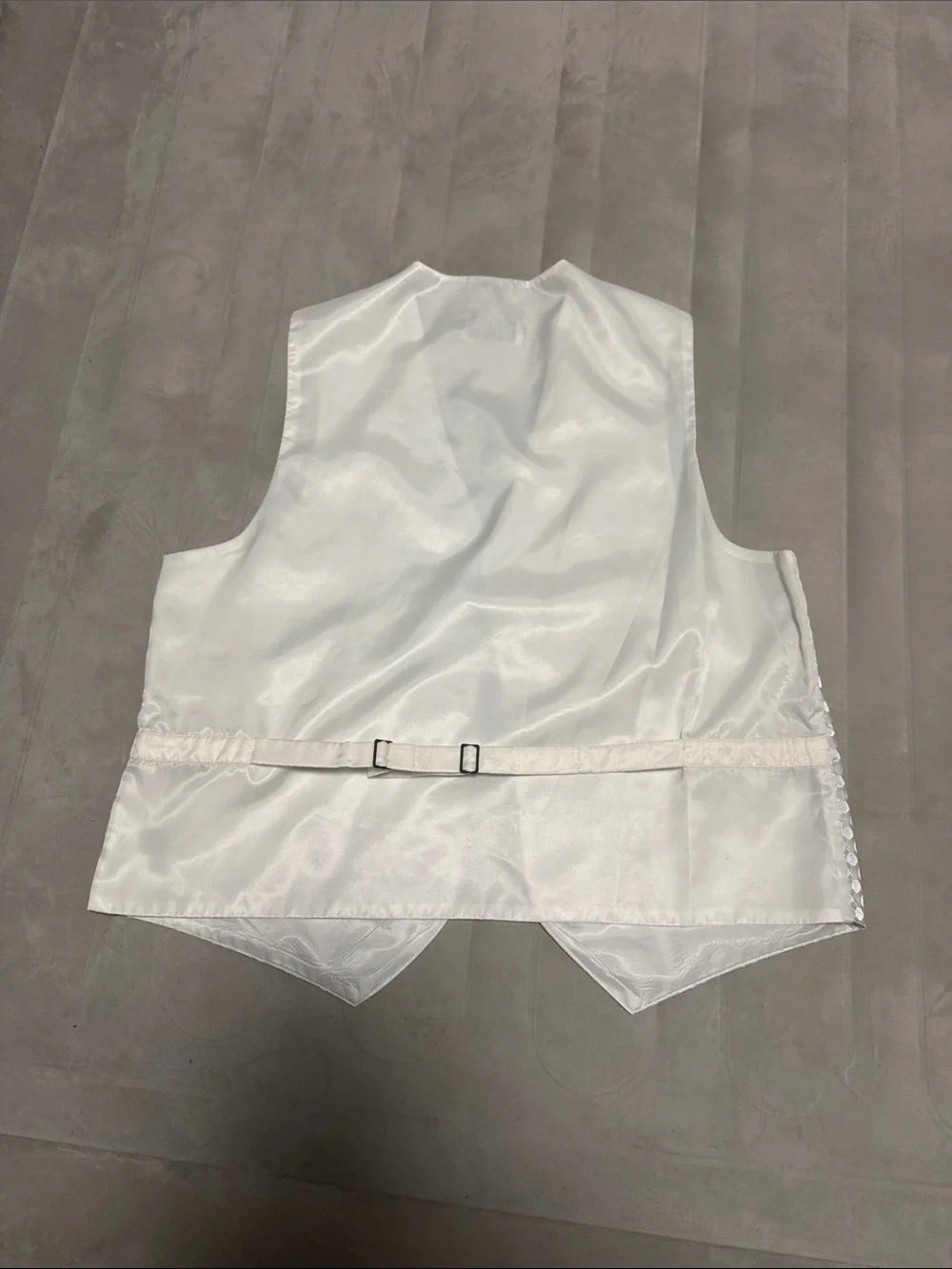 ***2/$15*** Joseph & Feiss Men's Silver Satin Polka Dot Vest